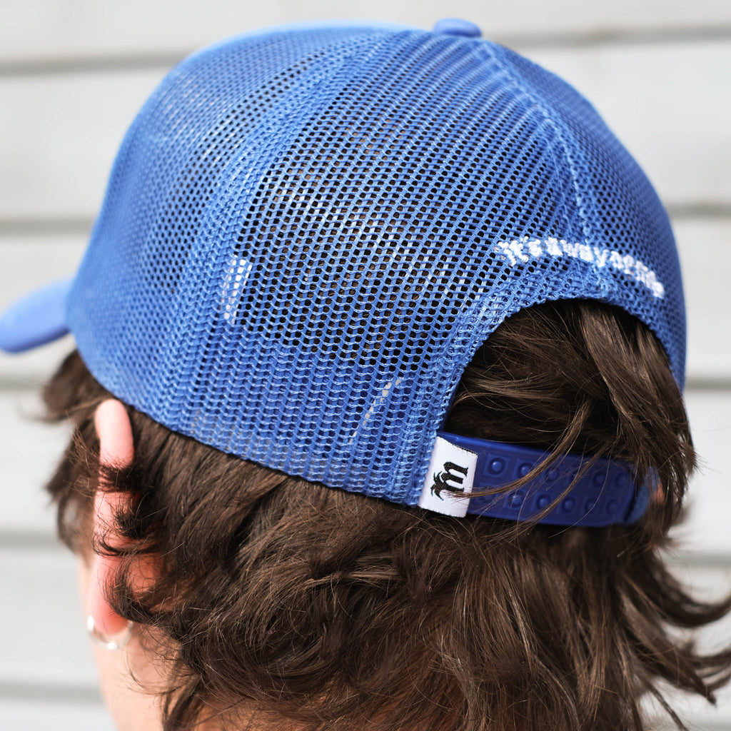 Mañana Club logo trucker hat